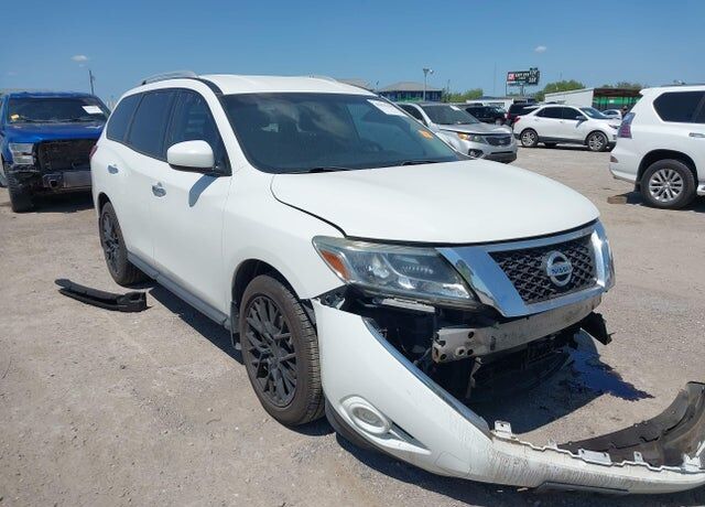 2016 NISSAN Pathfinder