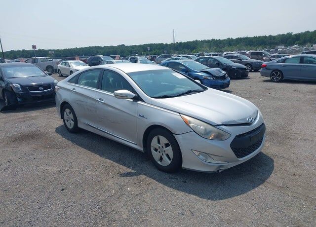 2011 HYUNDAI Sonata