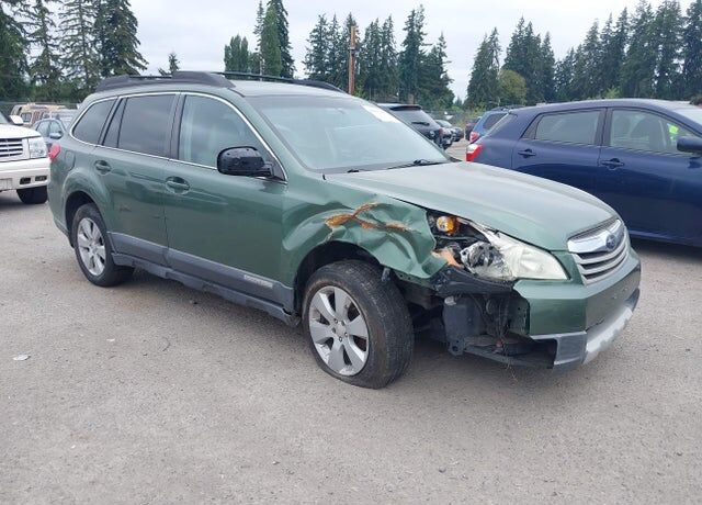 2010 SUBARU Outback