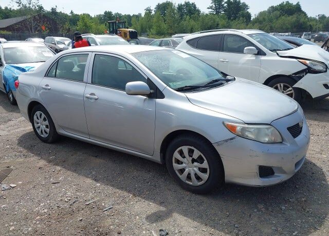 2010 TOYOTA Corolla
