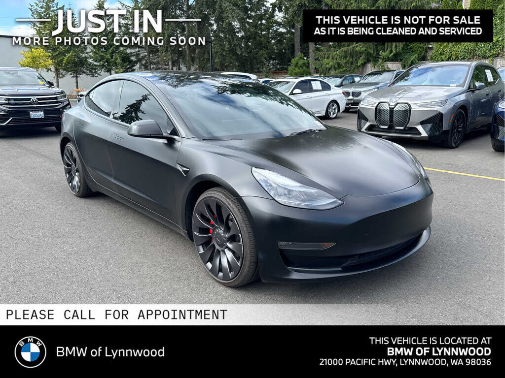 2023 TESLA Model 3