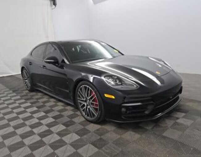 2023 PORSCHE Panamera