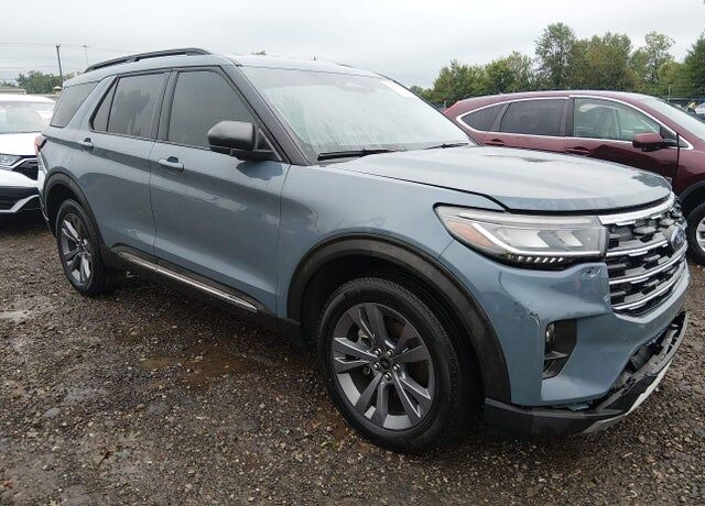 2025 FORD Explorer