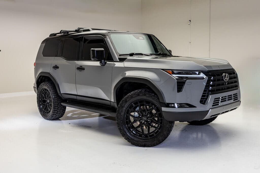 2024 LEXUS GX
