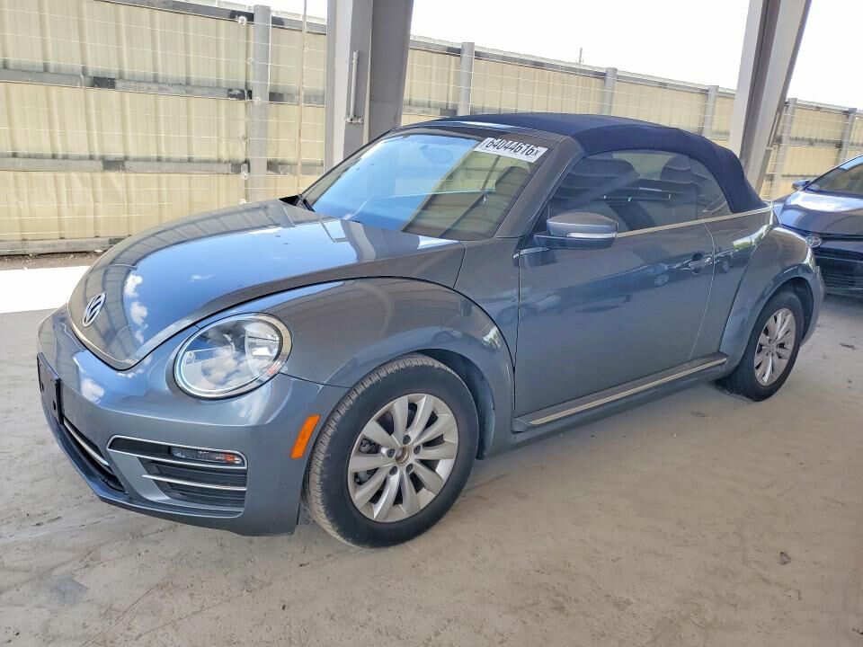 2018 VOLKSWAGEN Beetle