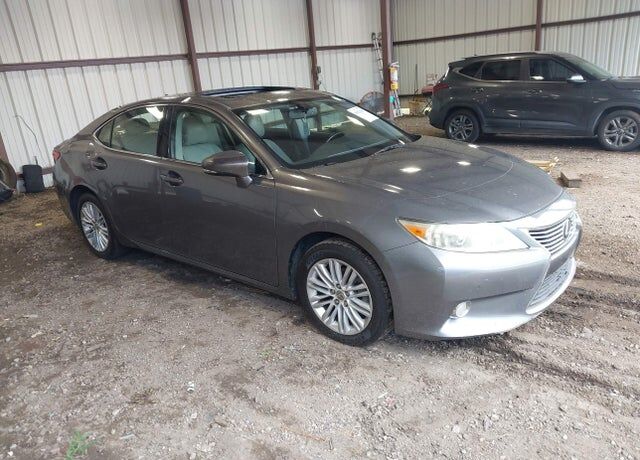 2013 LEXUS ES