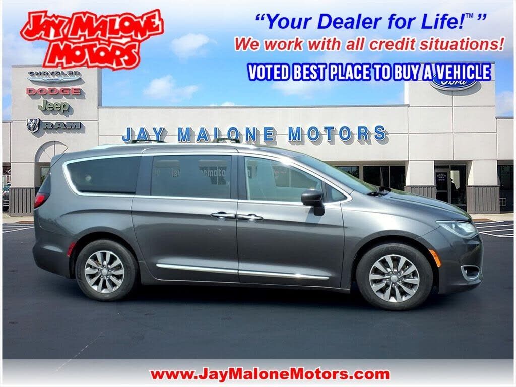2019 CHRYSLER Pacifica