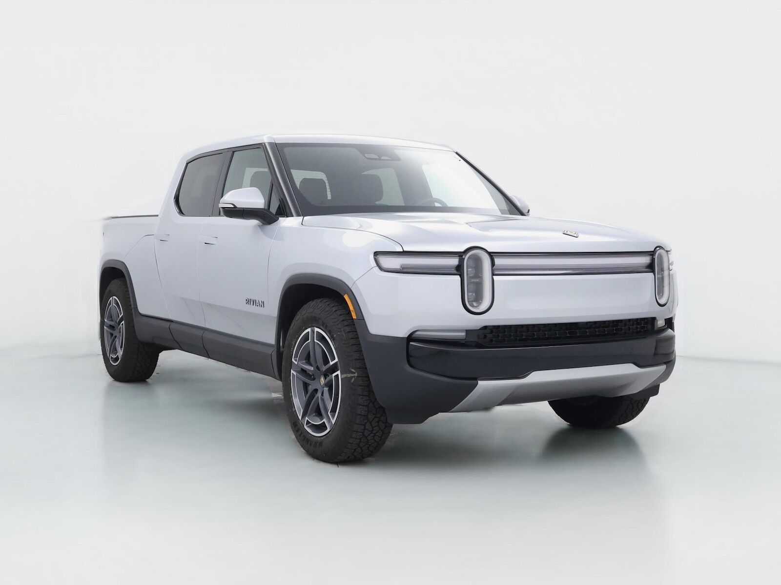 2025 RIVIAN R1T