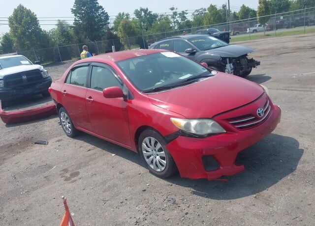 2013 TOYOTA Corolla