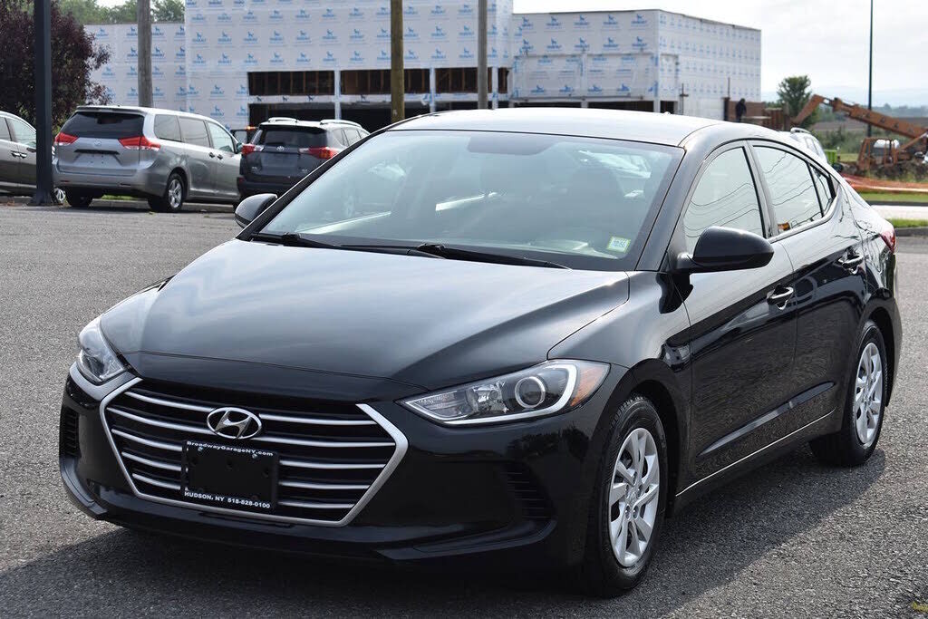 2018 HYUNDAI Elantra