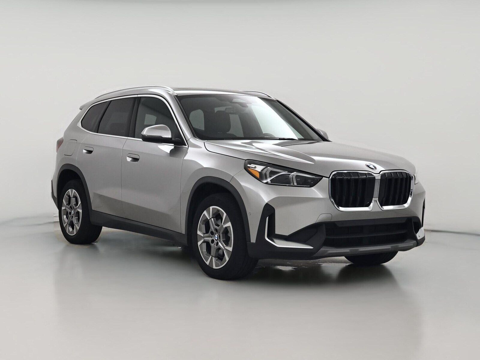 2023 BMW X1
