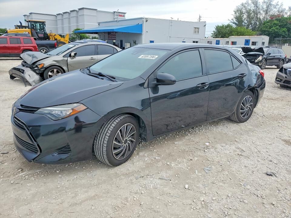 2019 TOYOTA Corolla