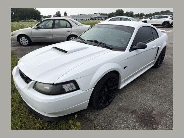 2004 FORD Mustang