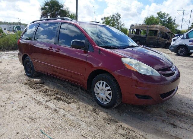 2006 TOYOTA Sienna