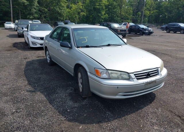 2001 TOYOTA Camry