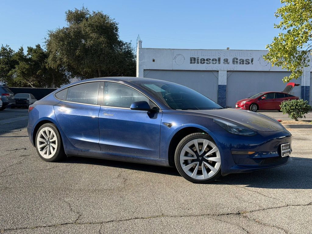 2021 TESLA Model 3