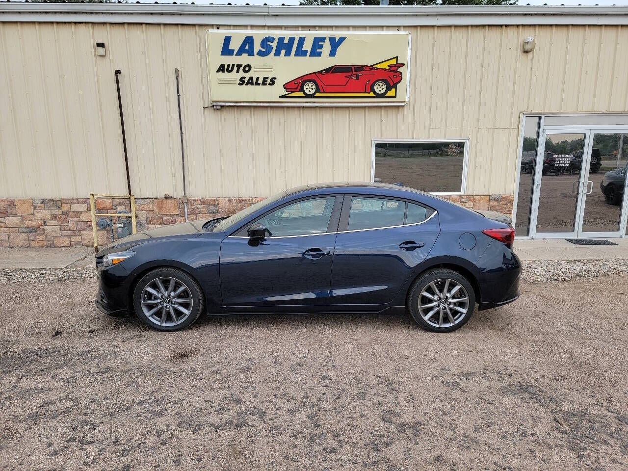 2018 MAZDA Mazda3