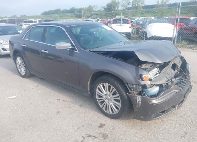 2014 CHRYSLER 300