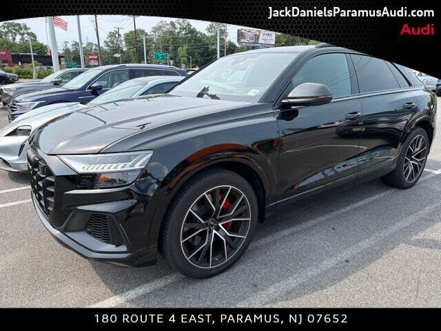 2023 AUDI SQ8