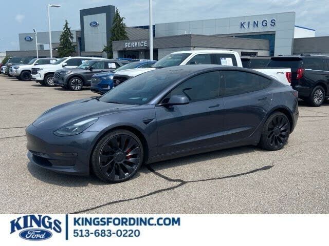 2023 TESLA Model 3