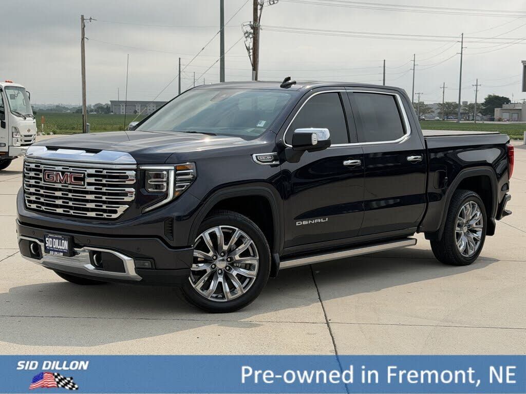 2025 GMC Sierra