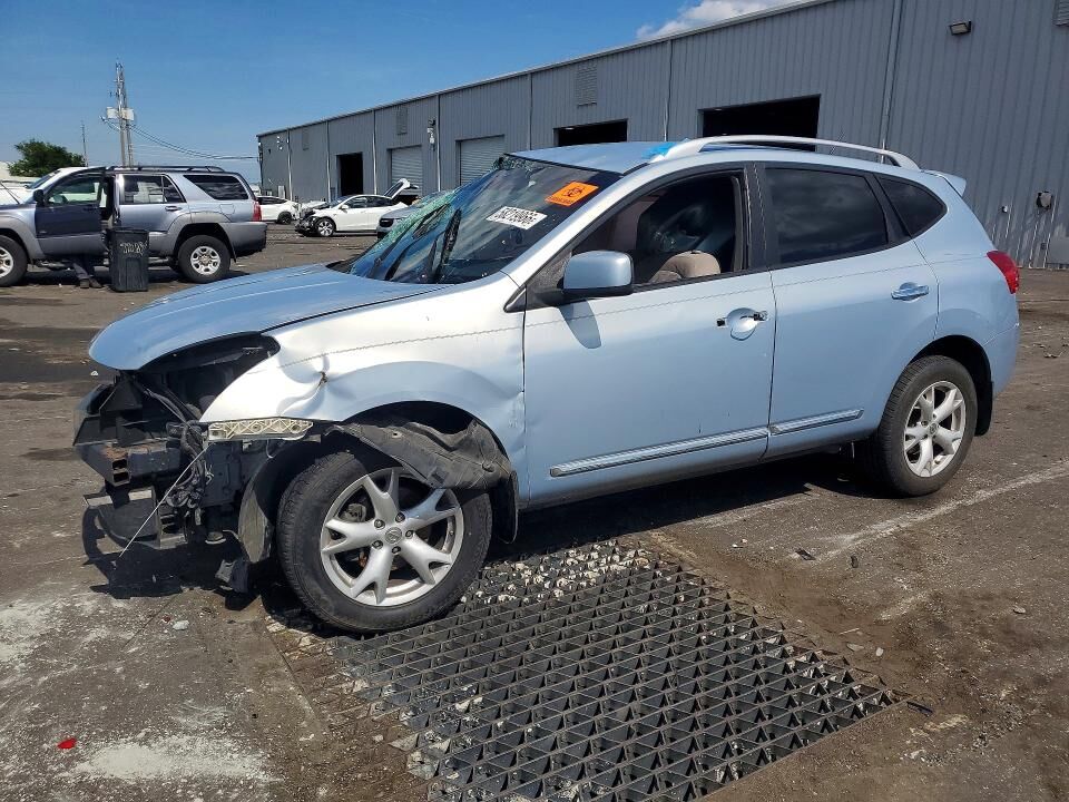 2011 NISSAN Rogue