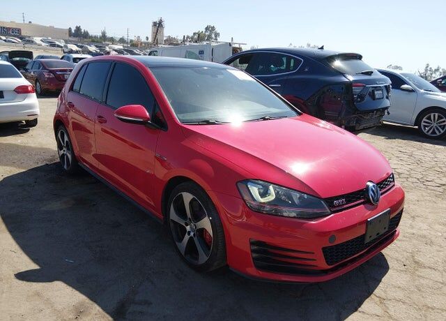 2017 VOLKSWAGEN Golf GTI