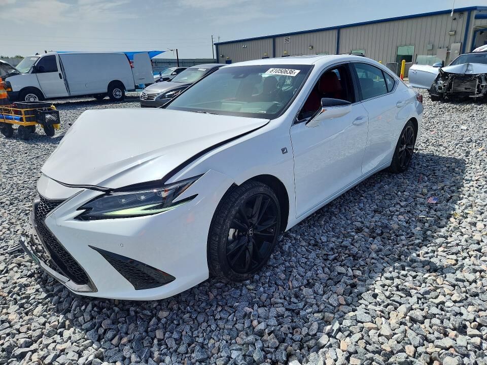 2024 LEXUS ES