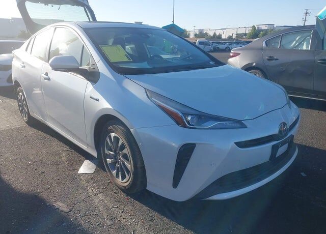 2021 TOYOTA PRIUS