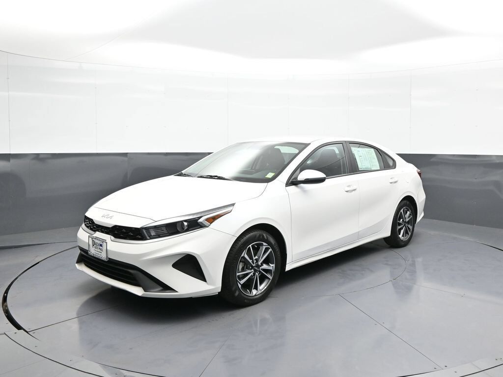 2023 KIA Forte