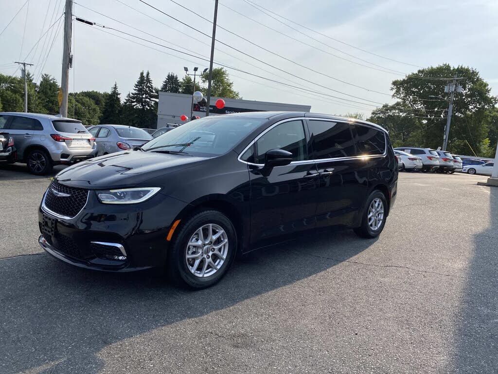 2024 CHRYSLER Pacifica