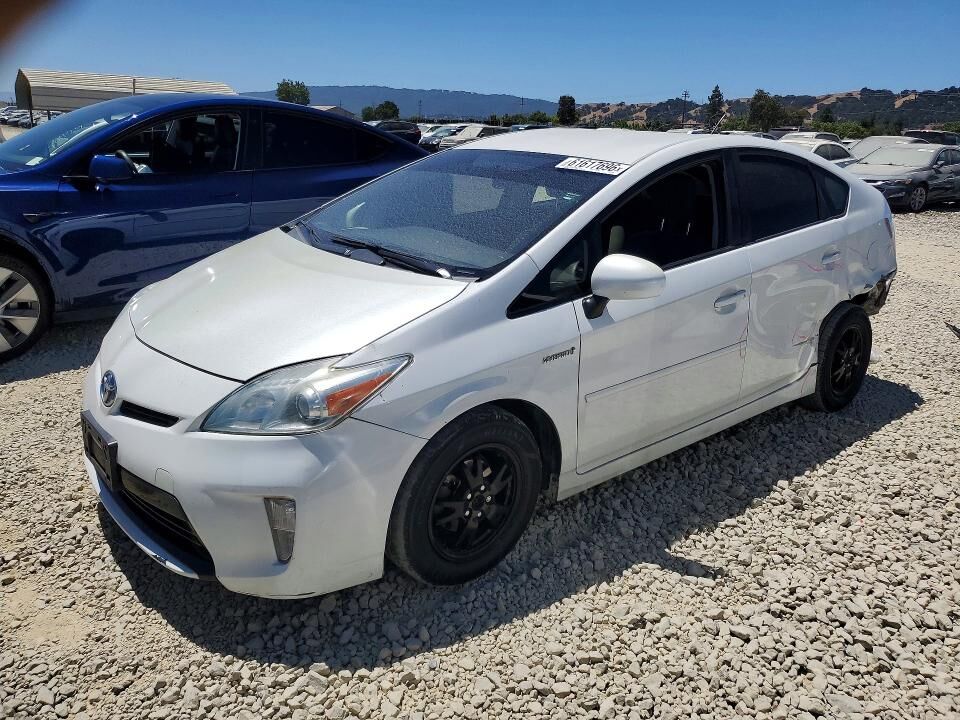2014 TOYOTA PRIUS