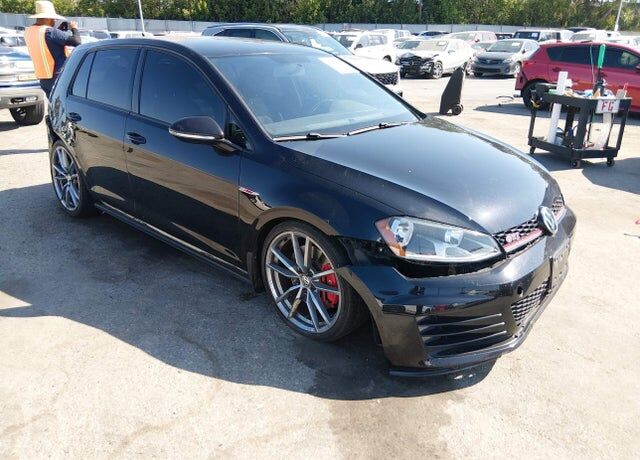2017 VOLKSWAGEN Golf GTI