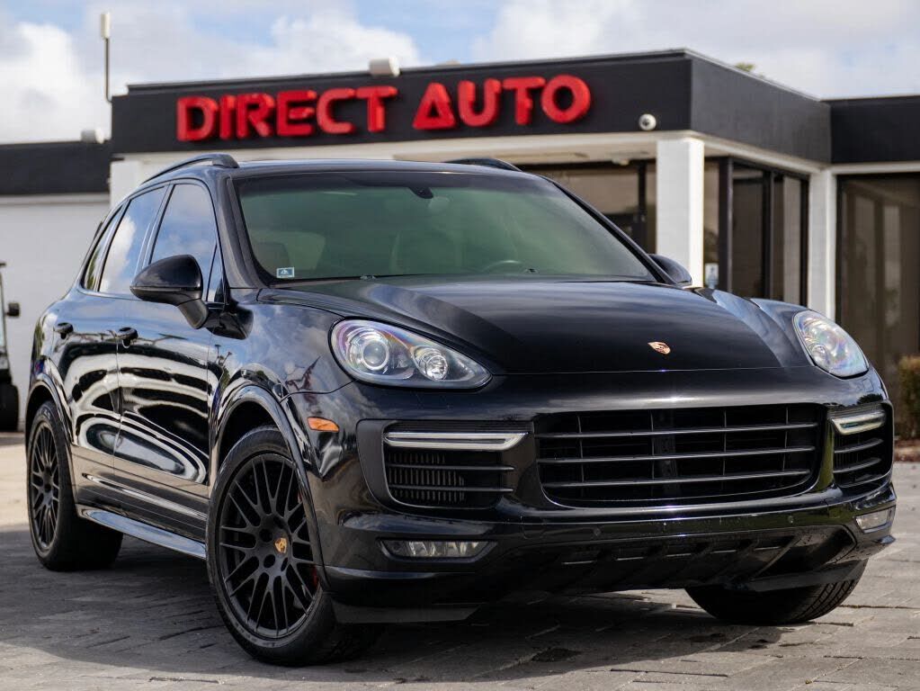 2016 PORSCHE Cayenne