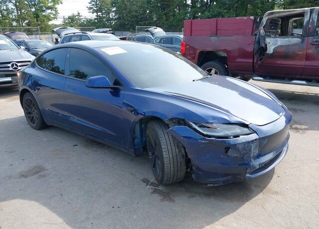 2024 TESLA Model 3