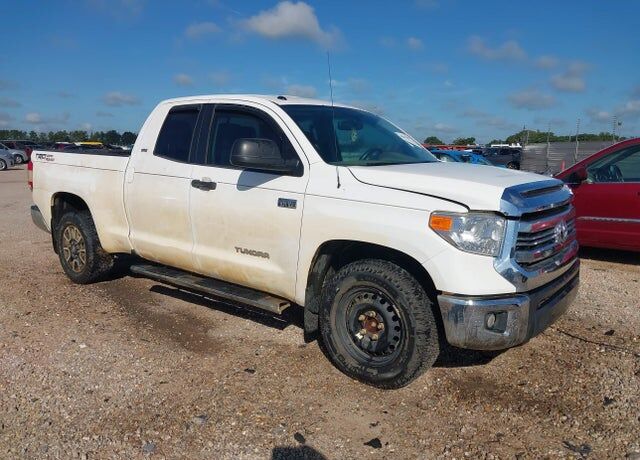 2016 TOYOTA Tundra