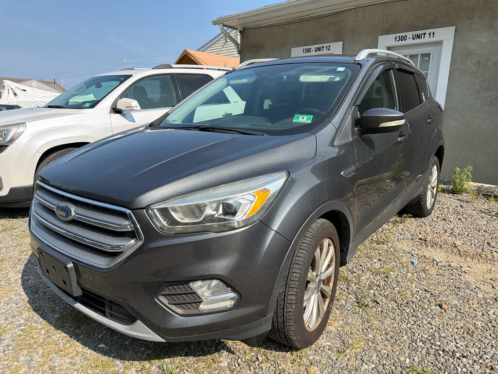 2017 FORD Escape
