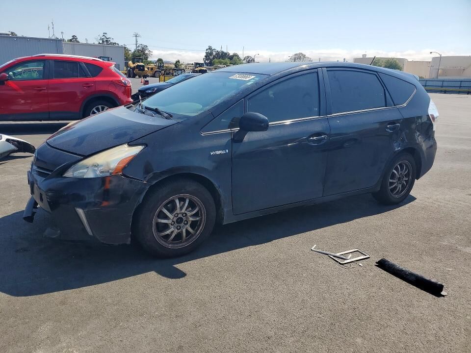 2014 TOYOTA Prius