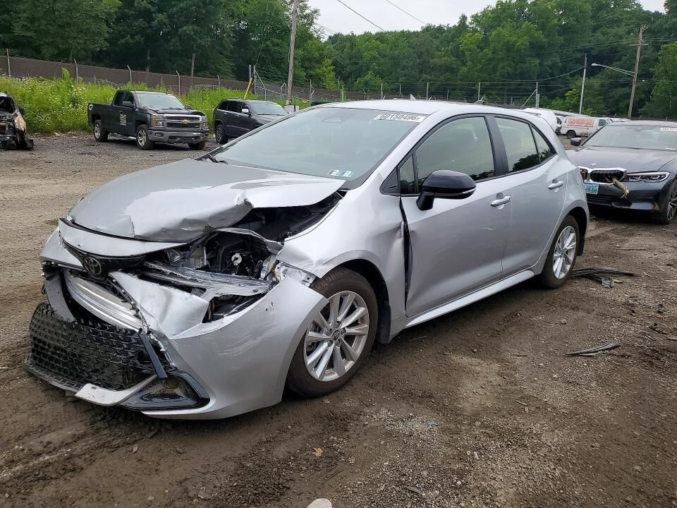 2026 TOYOTA Corolla