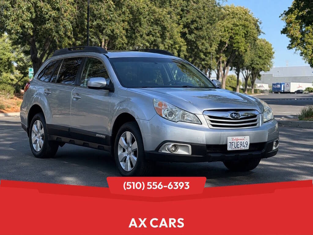 2012 SUBARU Outback