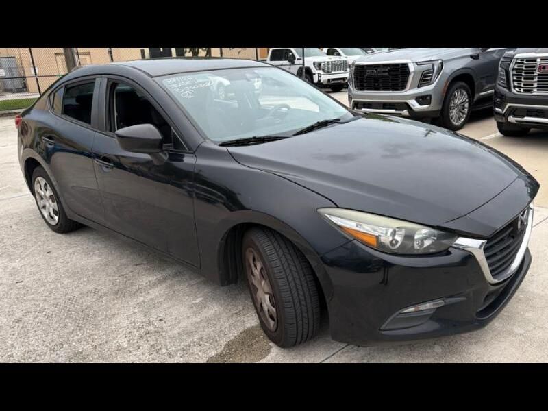 2017 MAZDA Mazda3