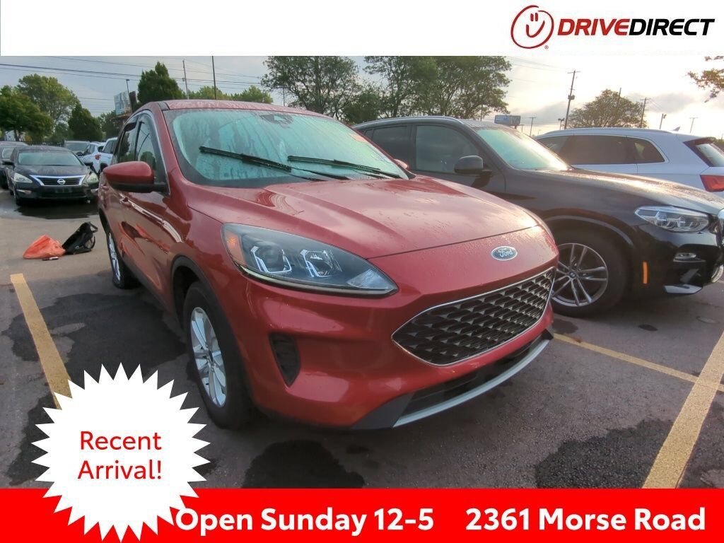 2021 FORD Escape