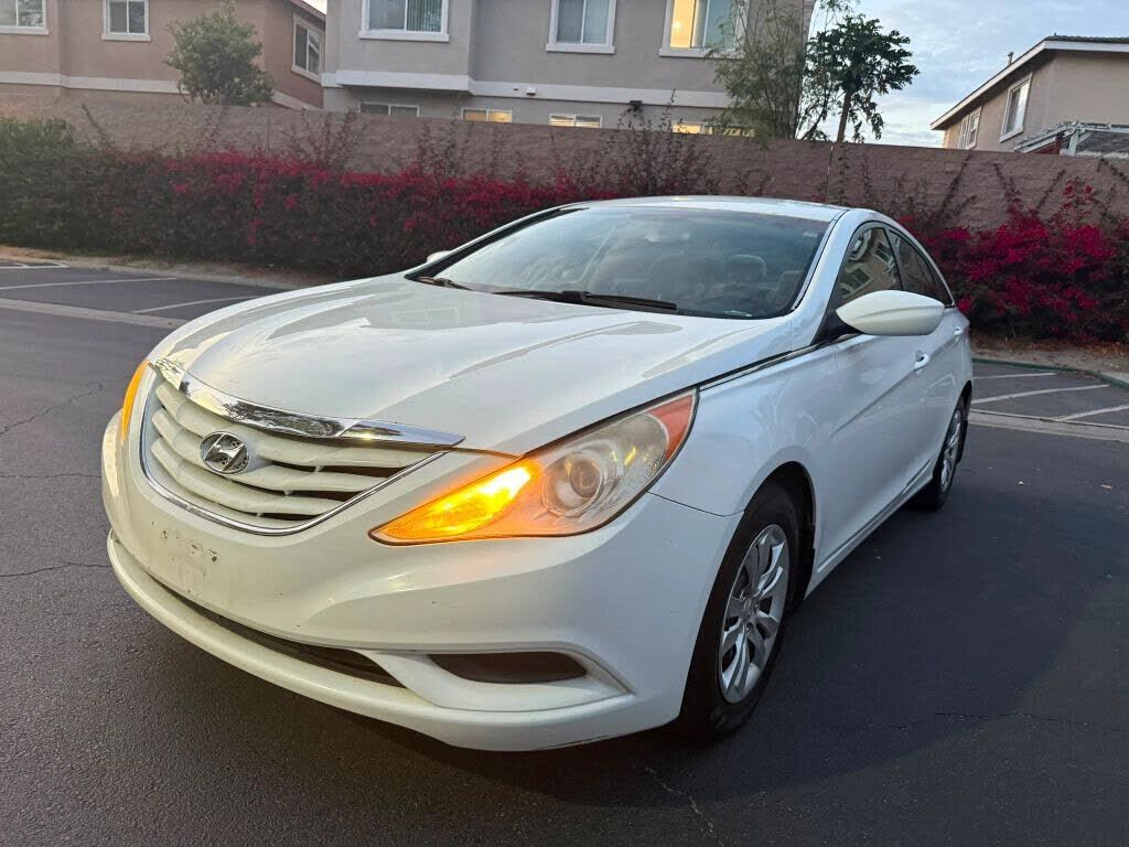 2013 HYUNDAI Sonata