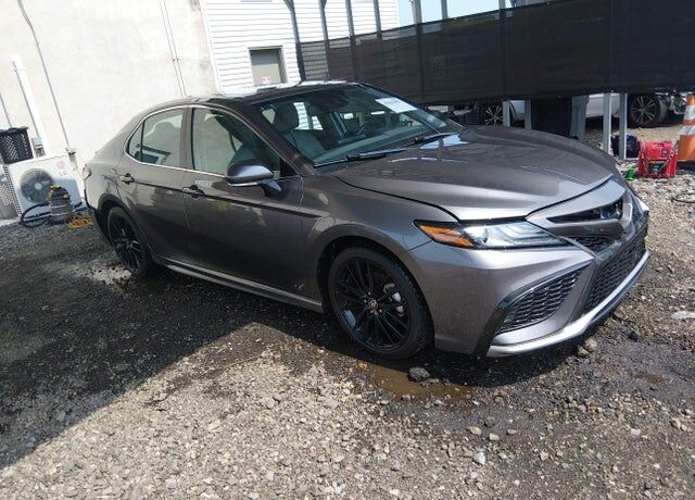 2024 TOYOTA Camry