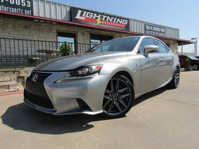 2016 LEXUS IS