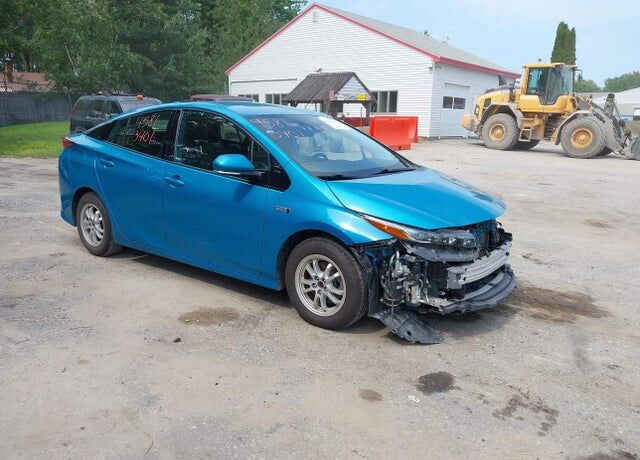2020 TOYOTA Prius