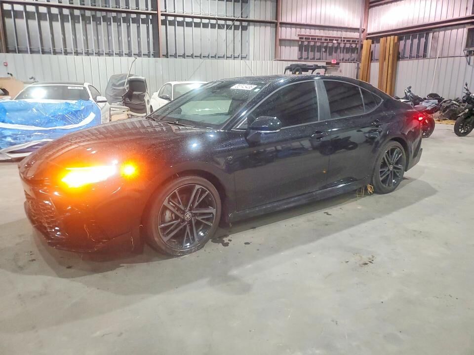 2025 TOYOTA Camry