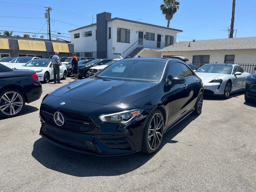2022 MERCEDES-BENZ CLA-Class