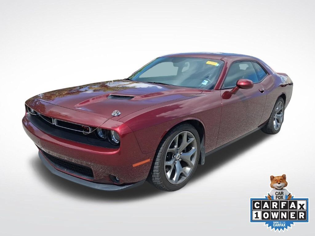 2017 DODGE Challenger