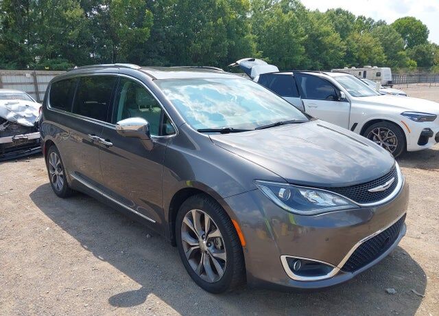 2017 CHRYSLER Pacifica